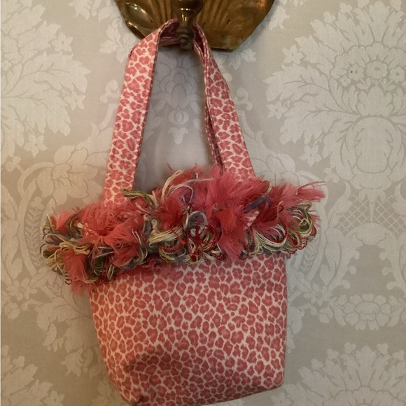 B’s Purse - Picture 1 of 3